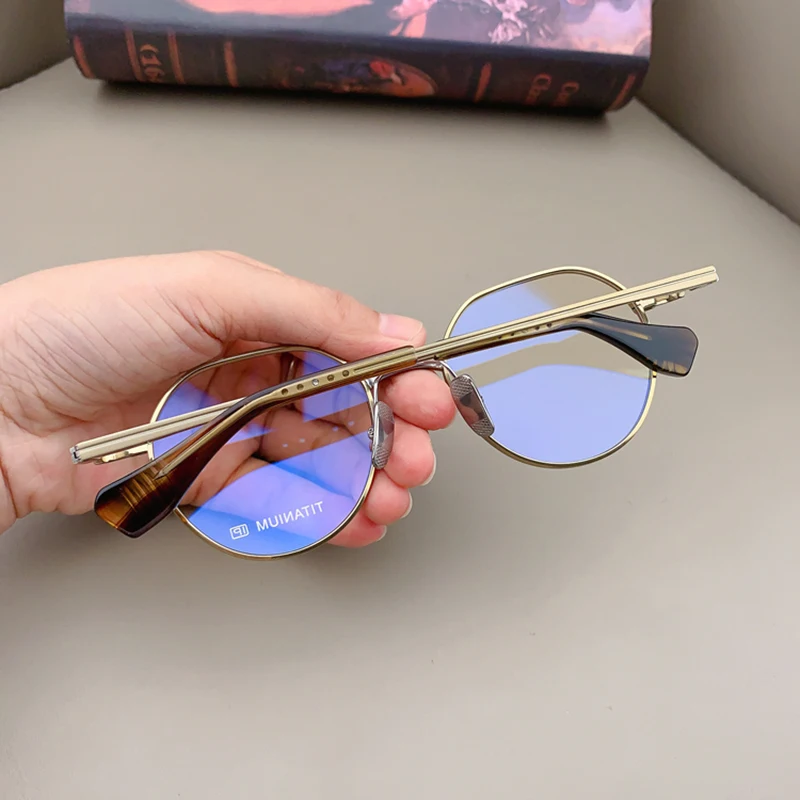 إطار نظارات بيضاوي أنيق ياباني DTX150 للرجال والنساء خفيف الوزن مصنوع يدويًا من التيتانيوم وجه كبير نظارات ريترو للأعمال