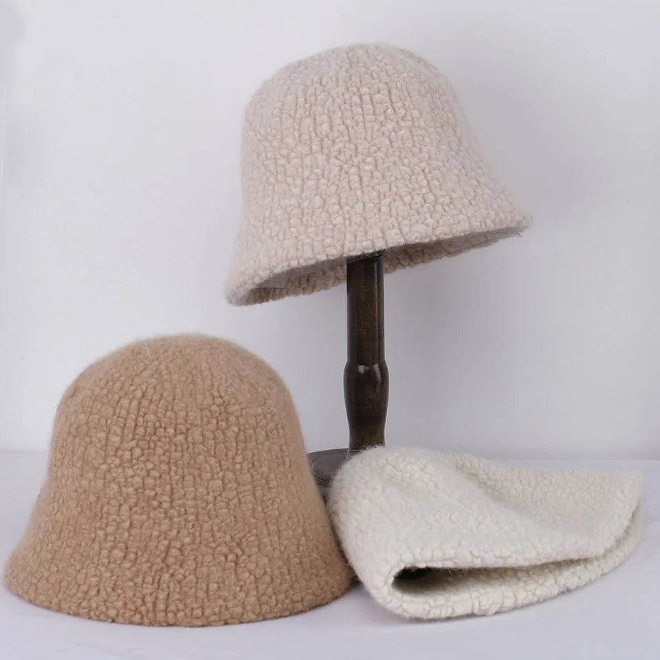 2021 NEW women\'s winter Bucket hat Felt Lamb wool for girl autumn and winter fashion Fur panama hip hop hat off white cap