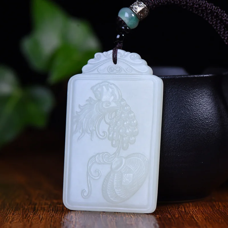 Grain Fengdeng Square Plate Hetian White Jade Pendant