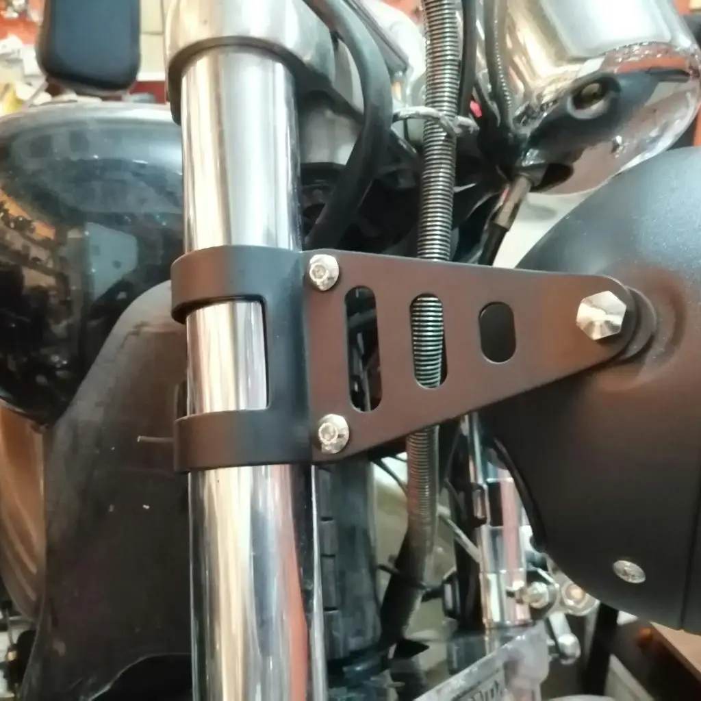 Motorcycle Headlamp Bracket Metal Fork Mount Headlight Holder Plate Easy Install for Custom Bike Headlight Upgrade