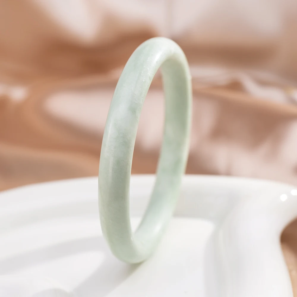

TIEMSWIND Natural Simple White Jade Round Bar Bangle Women's Jewelry