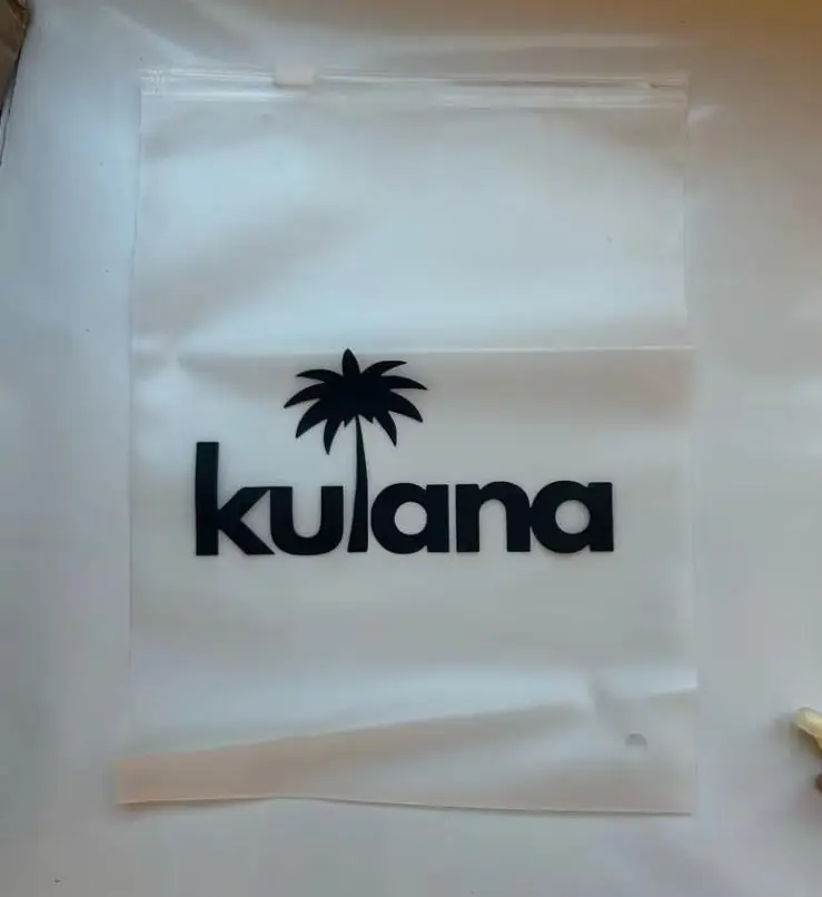 500 Pieces 15x20cm Plastic Frosted Zipper Bags Cosmetics Gift Packaging Bags Screen Printed With Black Logo Customised Logo