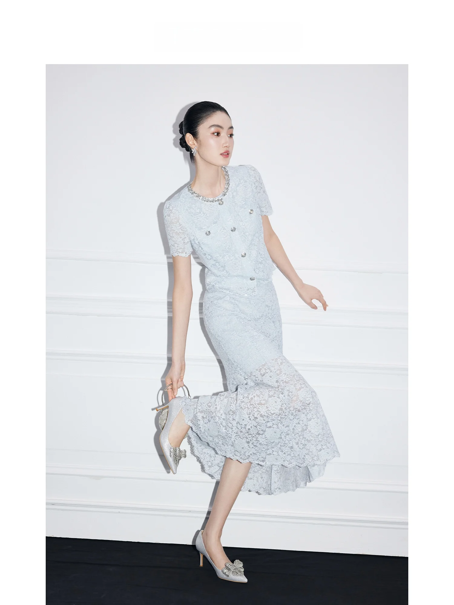 

MandyZhang Blue Lace Short Sleeve Jacket And Skirt Set Women's Elegant Style Floral Shadow Embroidery Fashion Spring Outfit