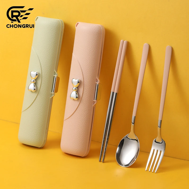 3-teiliges Besteckset im koreanischen Stil, Löffel, Gabel, Stäbchen aus Edelstahl 304 mit Schleife, Aufbewahrungsbox aus Leder, tragbares Reisegeschirr