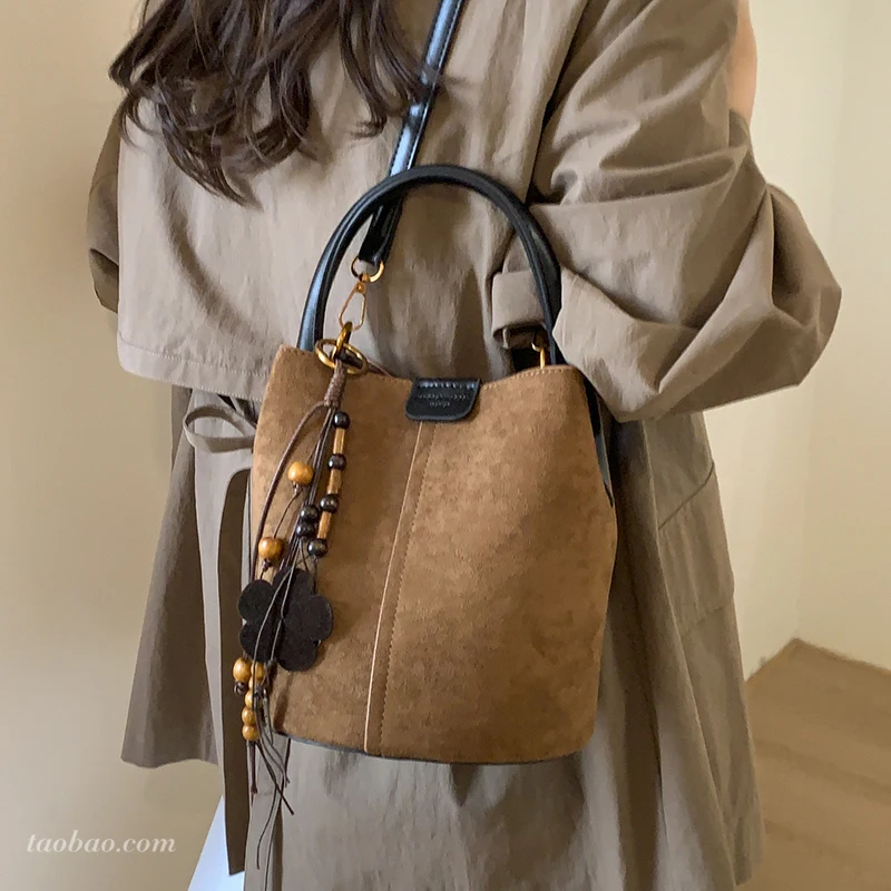 Vintage Women's Sue… - image