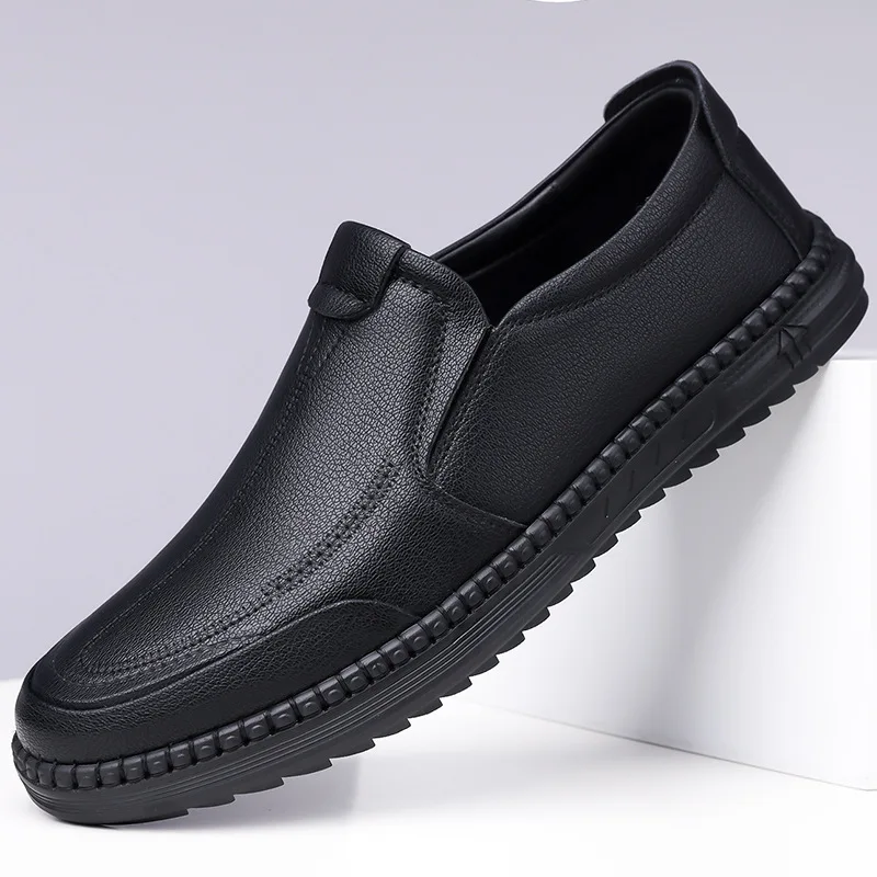 

Spring New Shoes for Men Leather Casual Shoes Comfortable Slip-On Loafers Round Toe Flat Leisure Shoes