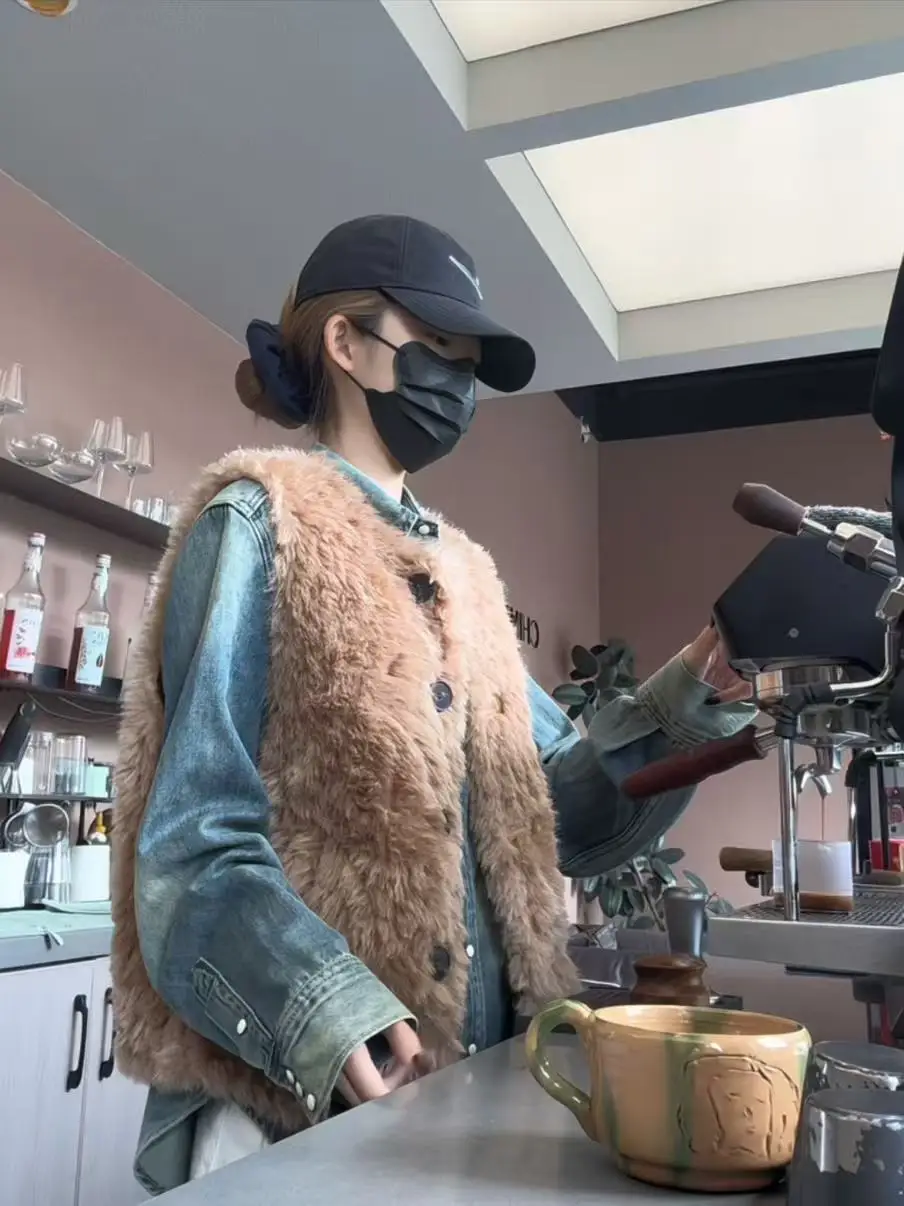 Faionable colete de pele de cordeiro feminino outono inverno solto sle na moda commute vento outerwear casual comprimento regular