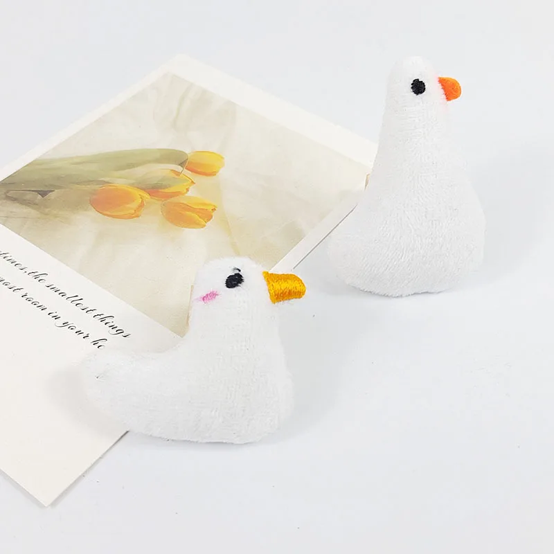 300pcs/lot Wholesale Plush Animal Doll Toy Cartoon White Goose Duck Brooch Badge Animal Shoes,Deposit First to Get Discount much