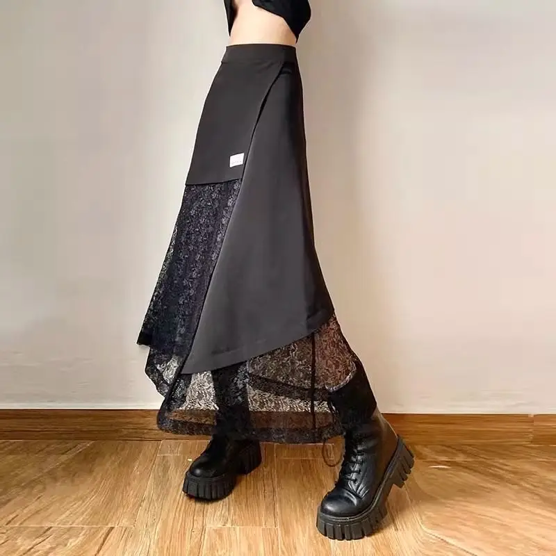 

Lace Splicing Black Long Skirt 2025 Spring New High-Waist Female Niche Versatile Irregular Slit Design Skirt