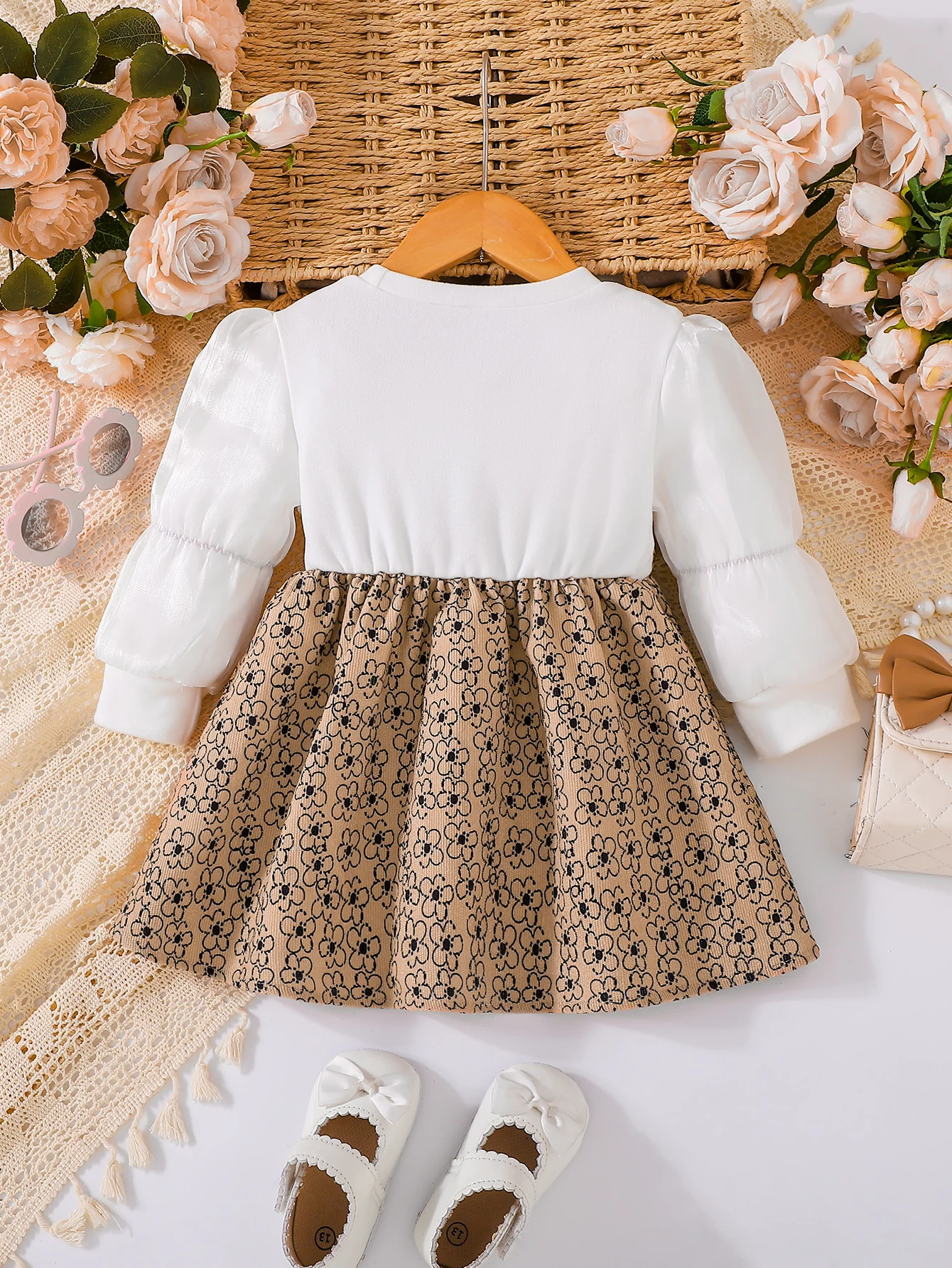 Spring Autumn New Style Baby Girl Dress with 3D Rabbit Decoration Fake Two-Piece Romper with Straps