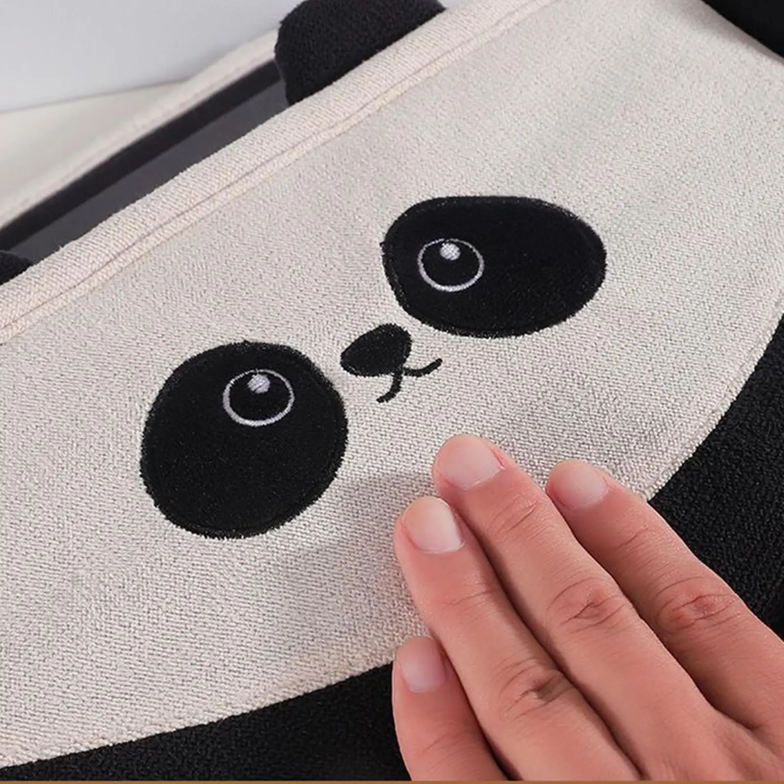 Car Trash Can For Back Seat Multifunctional Wear-Resistant Soft Storage Box Auto Back Seat organizer For Family Friends Mobile
