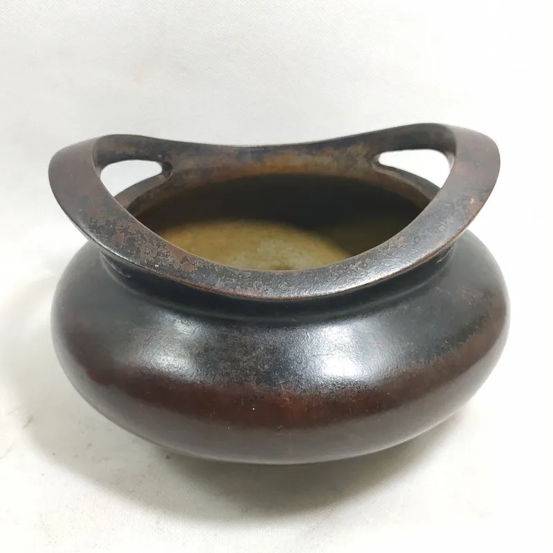 Antique Xuan De large ingot-shaped incense burner, pure copper three-legged incense burner, collectible art piece, aromatherapy