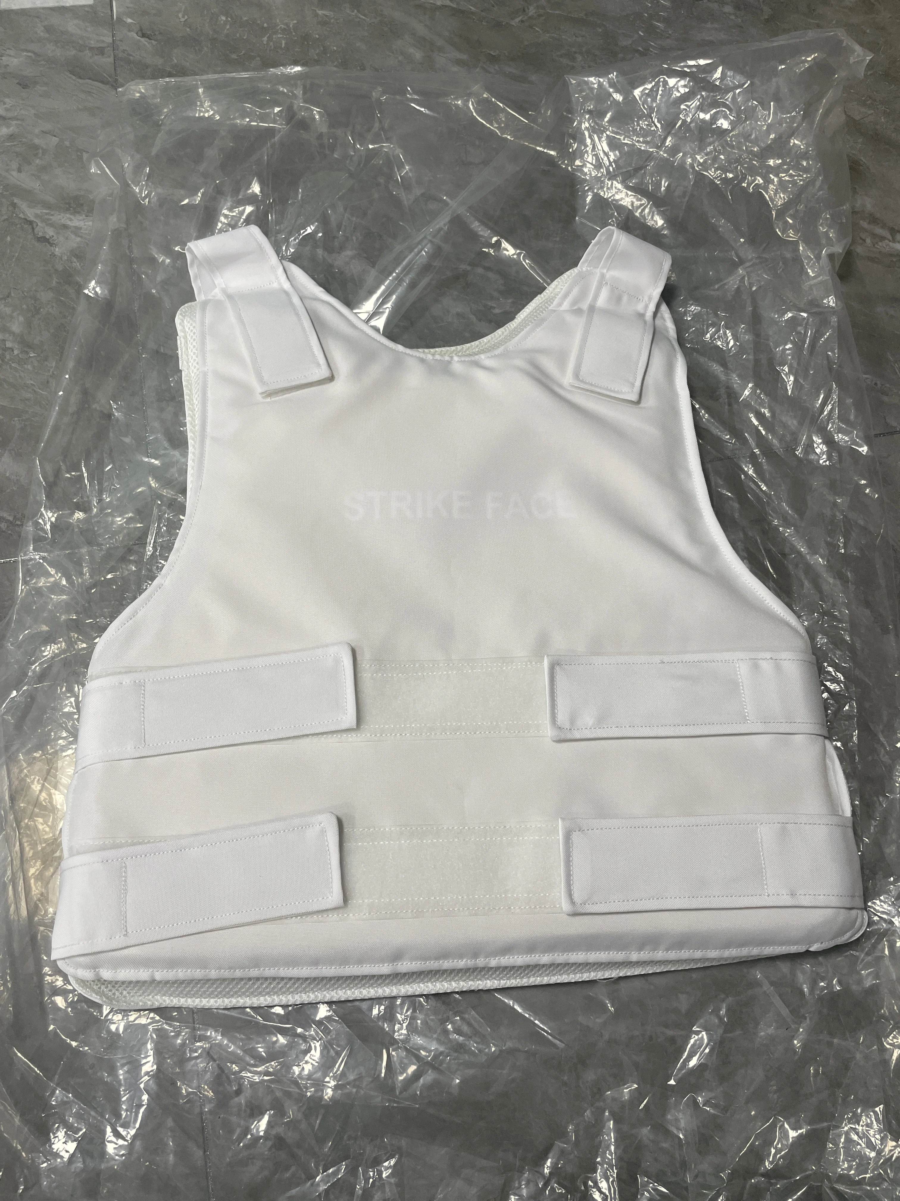 Promotion custom Bulletproof Vest NIJ III Level Ultra-comfortable  Lightweight Concealed Plate Tactical Body Armor Self-defense