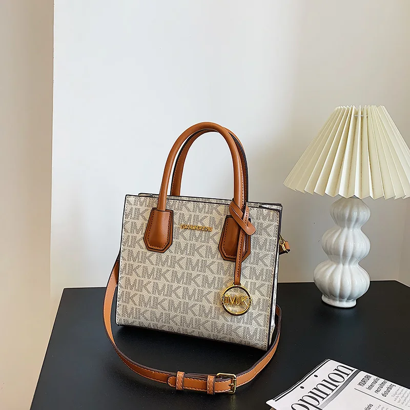 

New fashionable ladies' bag - high-quality vintage print shoulder bag - classic ladies' crossbody bag - large capacity handbag