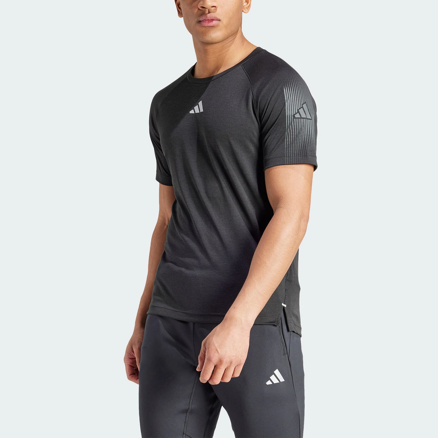 

Adidas Official GYM+ BL TEE Men's Sport Fitness Short Sleeve T-Shirt IN5576