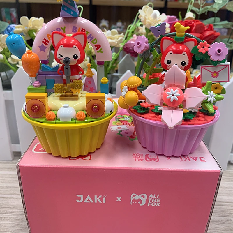 Genuine JAKI Building Blocks Ali The Fox Mango Pie Strawberry Pie Cake Cup Assembly Toys Ornaments Children Gifts Birthday Gift