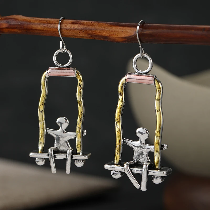 Vintage Zarte Handgefertigte Asymmetrische Tänzerpaar-Ohrhänger für Damen, Modischer Einzigartiger Festival- und Jubiläums-Schmuck