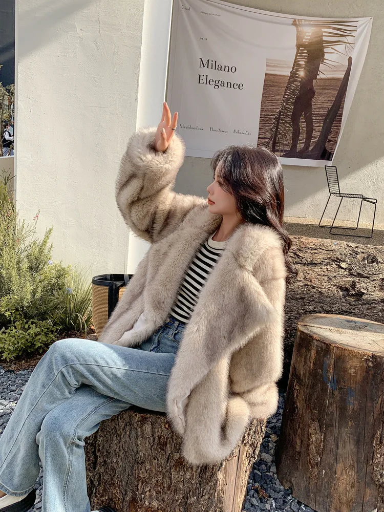 프랑스 미니멀리스트 겨울 인조 모피 따뜻한 클래식 유행 느슨한 부드럽고 편안한 우아한 통근 부드러운 데이트 겉옷