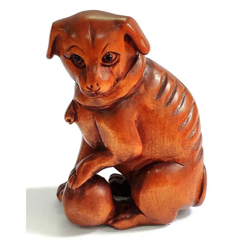 Y146, 20 Years Old 2 INCH Japanese Boxwood Hand Carved Netsuke Sculpture Miniature : Dog Rest