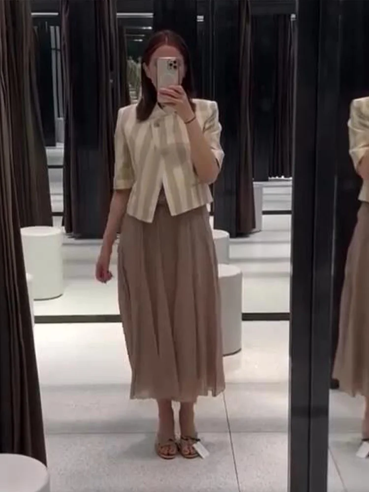 Kurzärmeliger Gestreifter Cropped-Anzugblazer für Damen, Eleganter Stehkragen, Einreihig mit Seitlicher Knopfleiste, Lockerer Mantel, Schicker Damen-Pendler-Oberteil – Detail 22