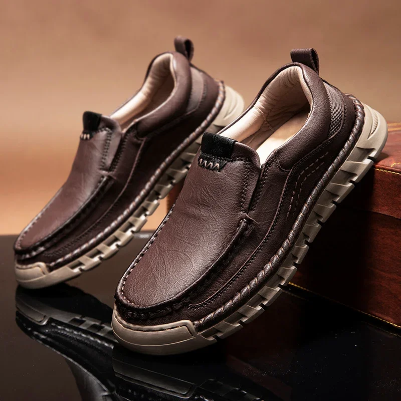 

Men's Cowhide Fashion Casual Shoes Male Geniune Leather Handsewn Loafers Trendy Breathable Platform Leisure Big Head Shoes