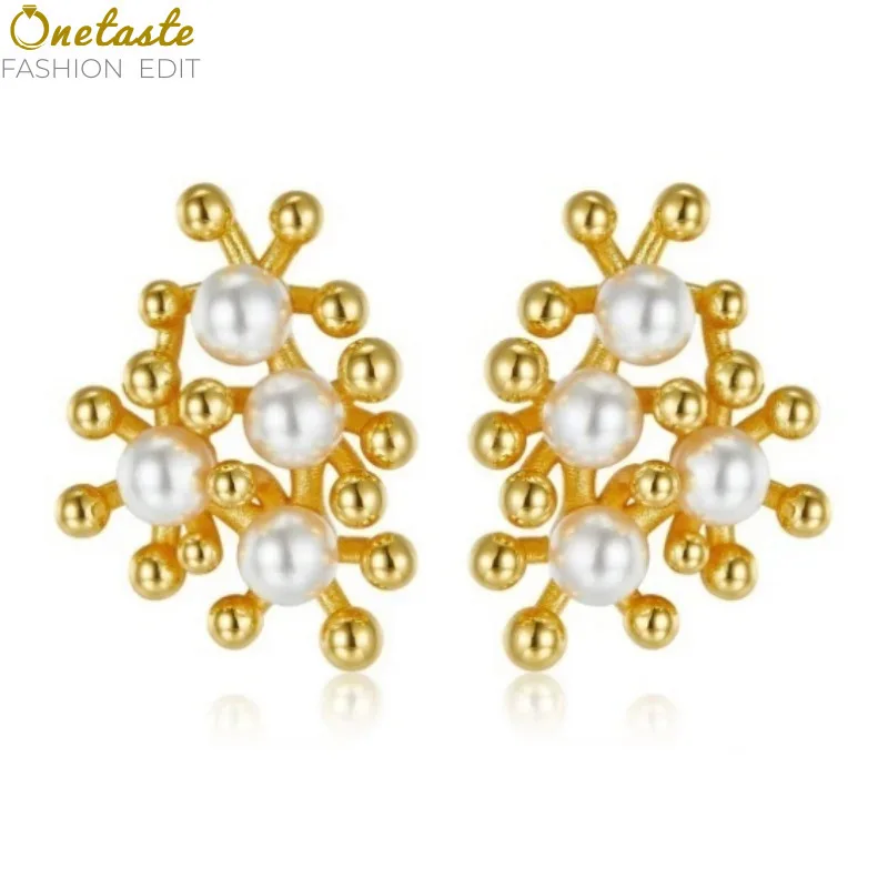 

Golden Color Flower Stamen Pearl Dainty Stud Earrings For Women Delicate Trendy Statement Earring With 925 Sterling Silver Posts