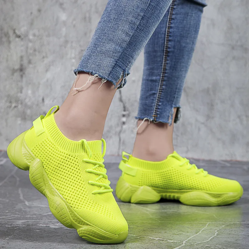 Hot Selling Cheap Yellow knit Chunky Unisex Running Sneakers Summer Breathable Sock Sneakers Men Anti-slip Women's Sports Shoes