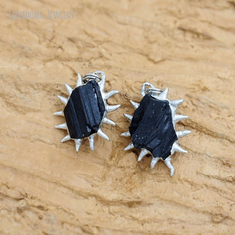 10Pcs Soldered Wholesale Tin Alloy Geometric Free Form Thorns Bubble Claw Organic Claws Spiky Pendant PM51509