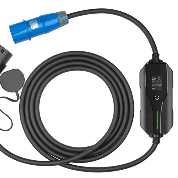 Hot-selling Factory Supply IEC62196 Standard E-Vehicle Charging Station 16A 3.5Kw Portable Ev Charger Car Charger