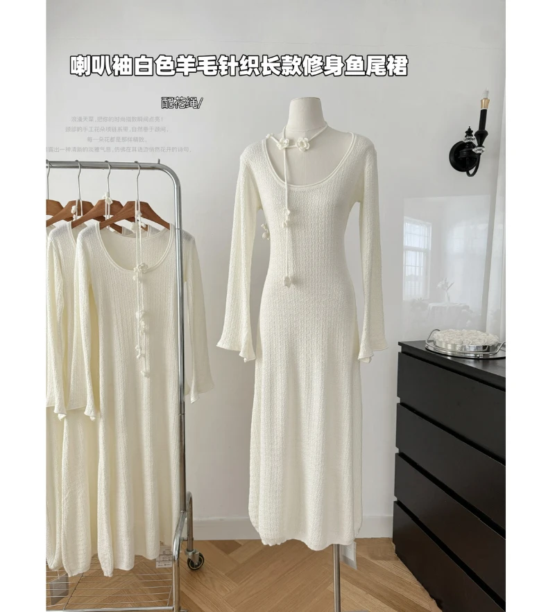 Bomon Y2K Fashion Korean Advanced Autumn/Winter Pure Color Knit Dress With Flared Sleeves Long Slim Round Neck Fishtail Dress