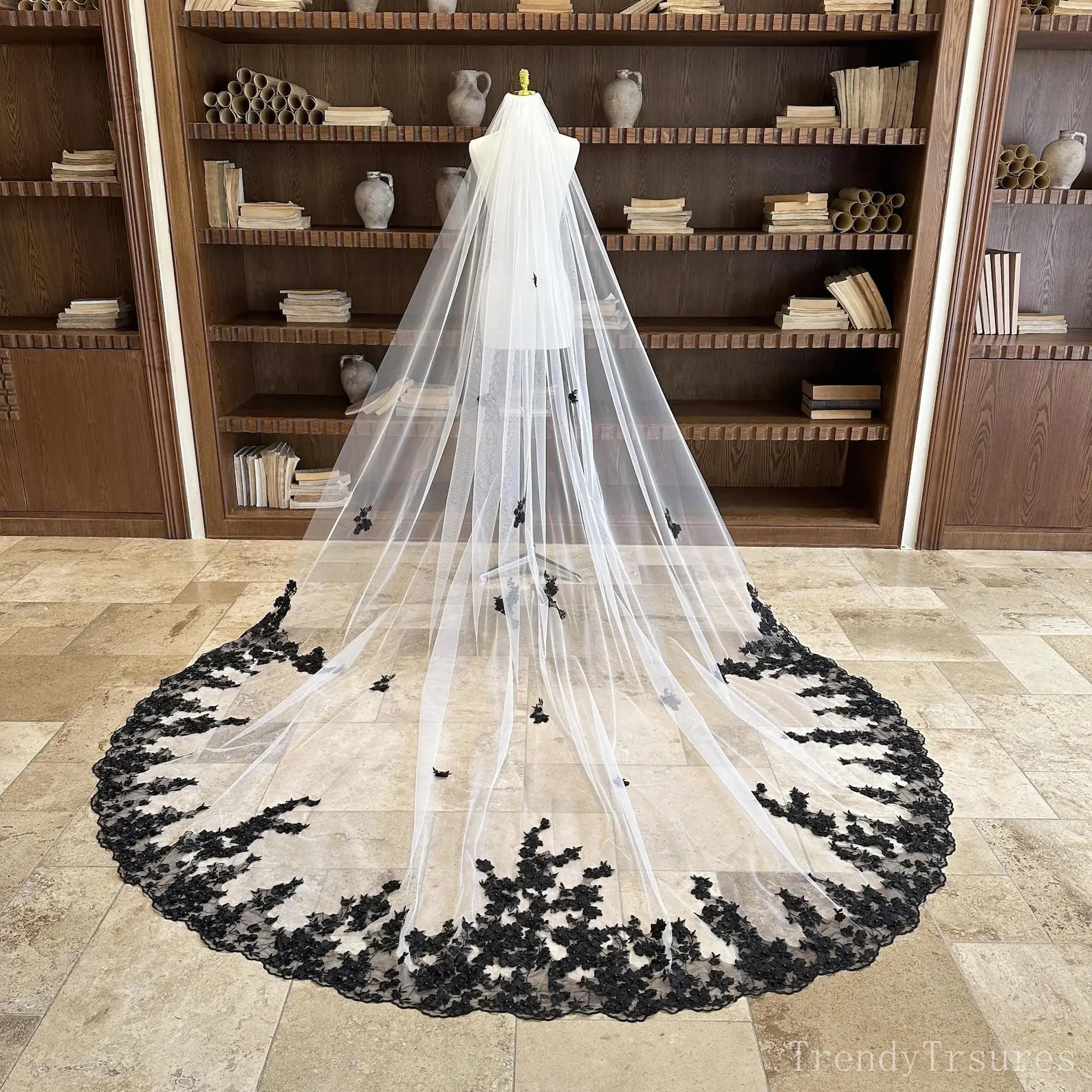 3D Black Floral Lace Bridal Veil with Scattered Petal Wedding Veil Black Embroidered Flower Veil High Quality Handmade