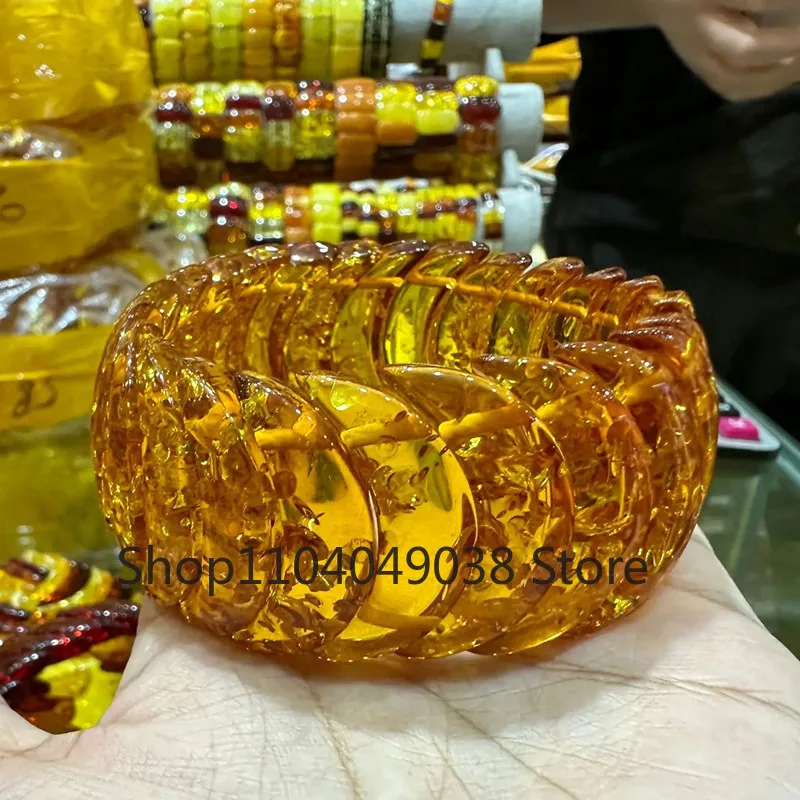 Natural Golden Flower Amber Bracelet Women Healing Jewelry Crescent Beeswax Beads Elastic Beaded Bracelet Homme Mom Gifts