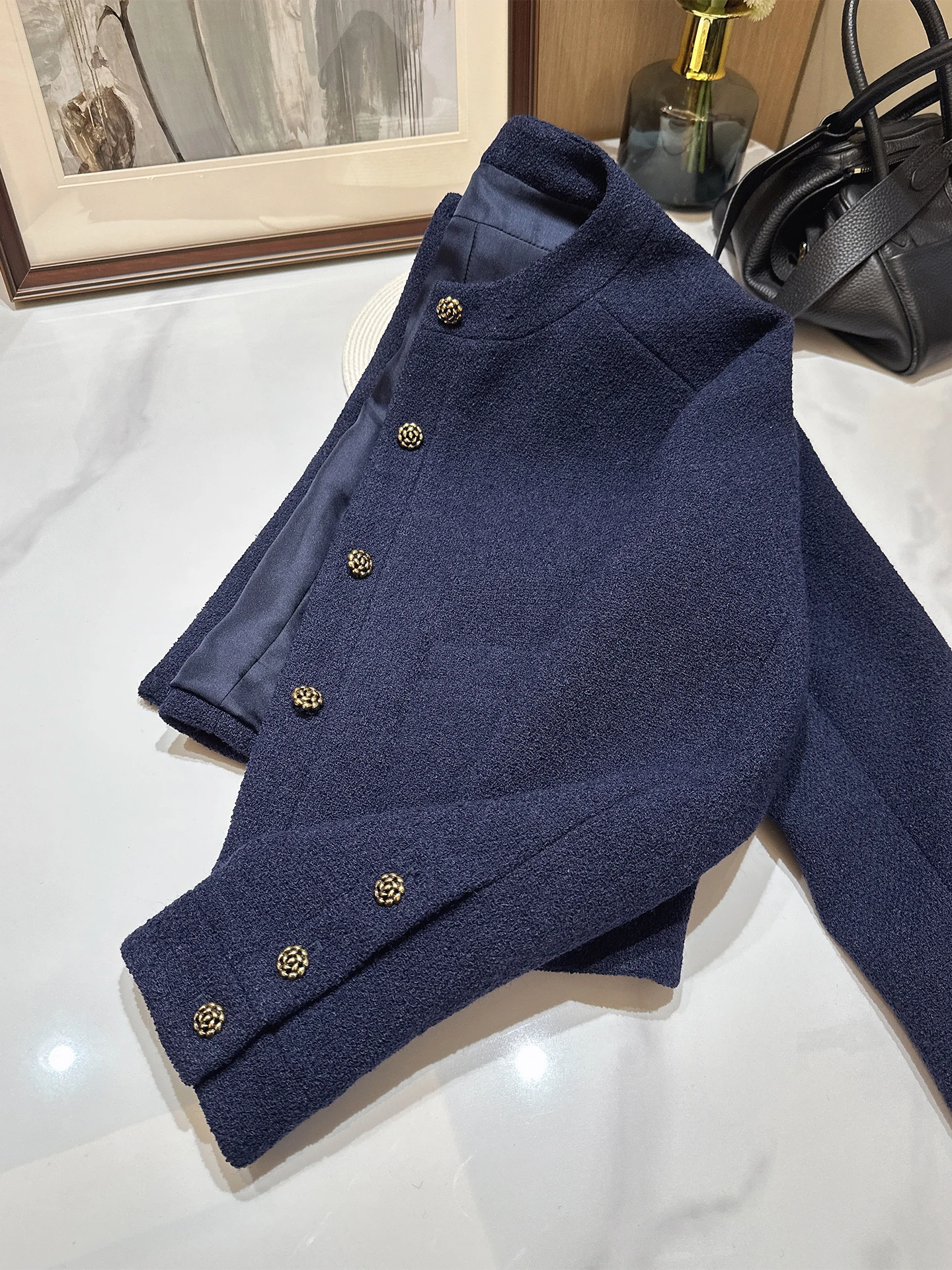 

Elegant Short Woolen Coat for Women round Neck High Rise Elegant Dark Blue Autumn Winter Fashion Luxury Style Ladies Jacket