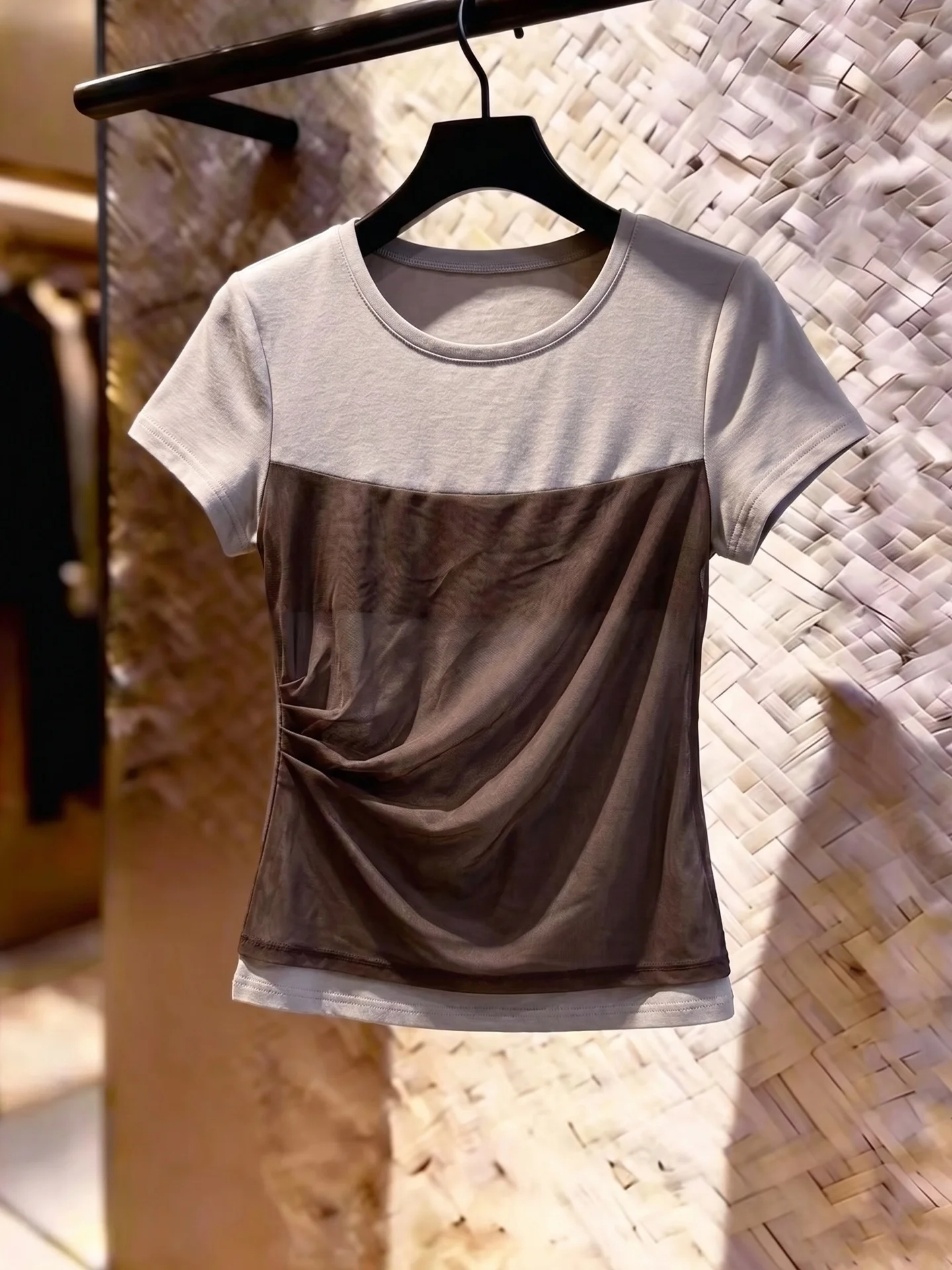 

Korean Style Short Sleeve T-Shirt Color Block Design Versatile Fashionable Summer New Women's Clothing Commute Style Straight...