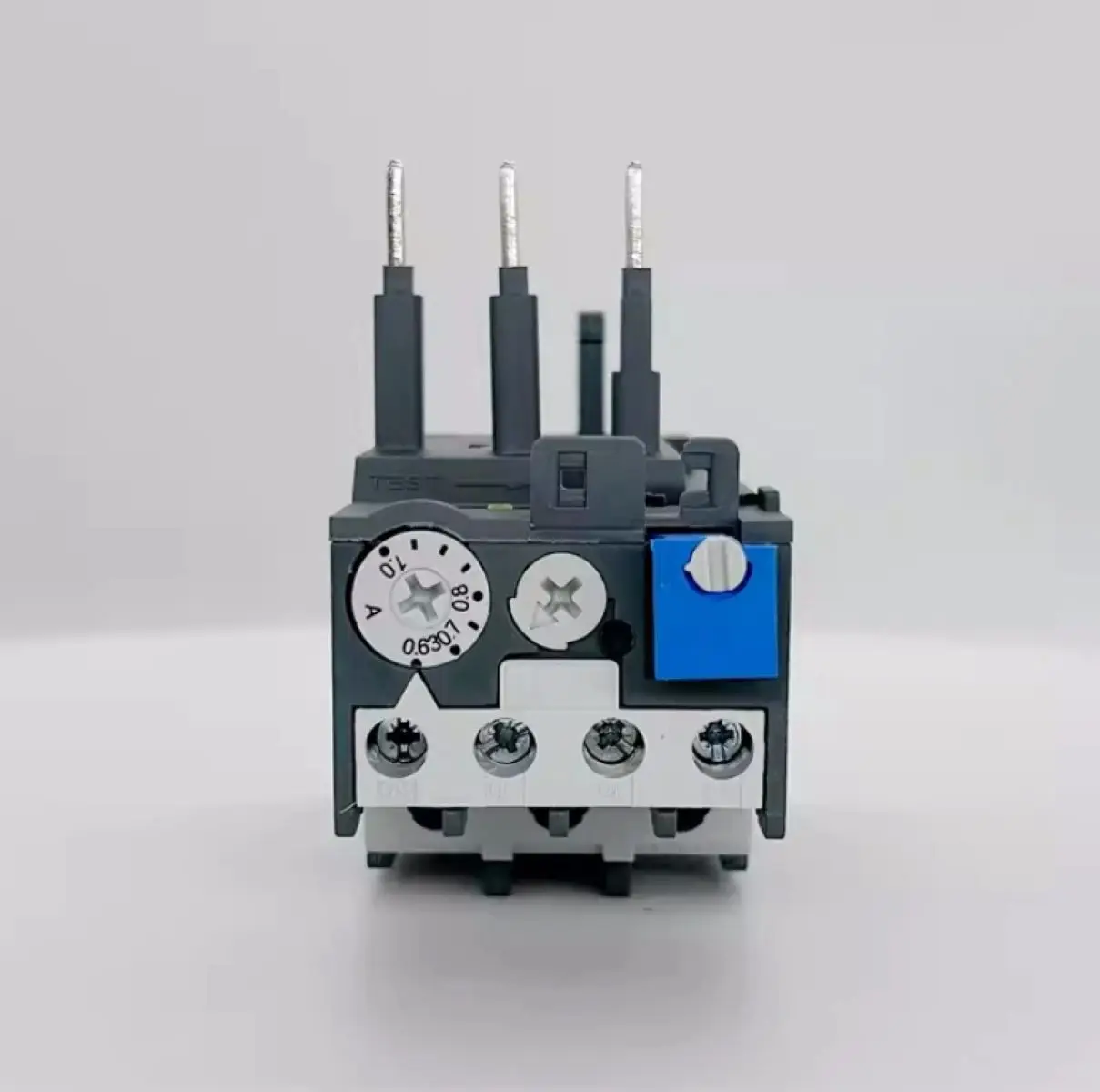 

Термореле TA25DU-1.0M 10135404 1SAZ211201R2021
