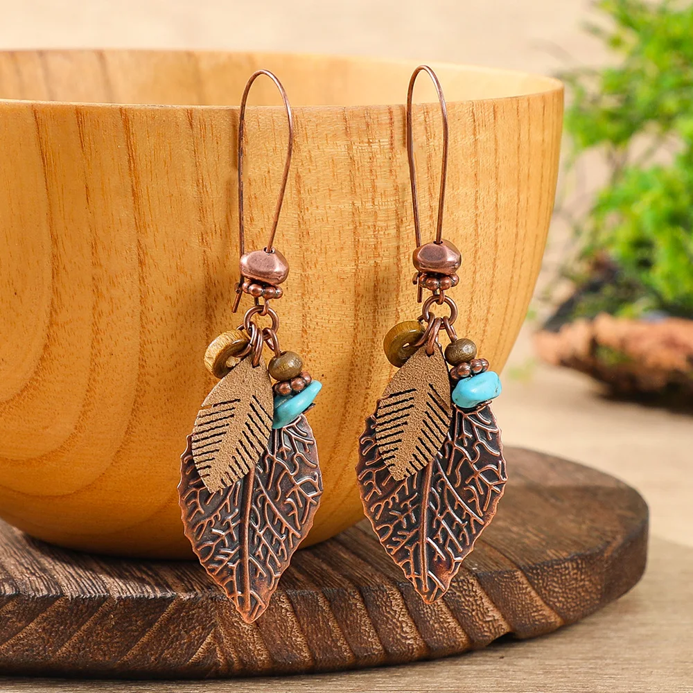Vintage Bohemian Brown Geometric Leaf Earrings for Women Creative Ethnic Wooden Alloy Drop Earrings Female Vacation Jewelry