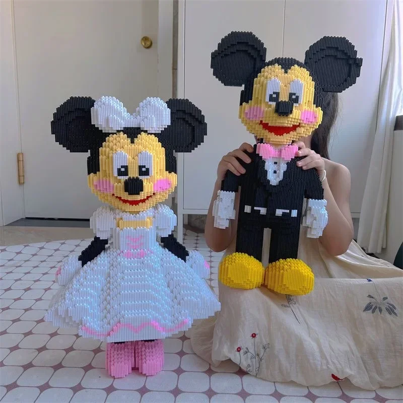 Blocos de construção gigantes do Mickey Mouse Minnie Mouse, modelo de casamento, montagem de alta dificuldade, blocos de construção para adultos, presente de aniversário