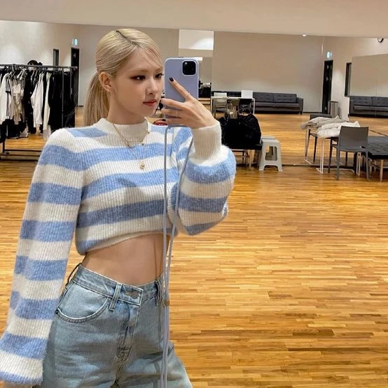 

Autumn Winter Women's round Ne Knitted Woolen Sweater Blue White Stripes Lantern Sve Blend Fabric Comfortable Fit Sle