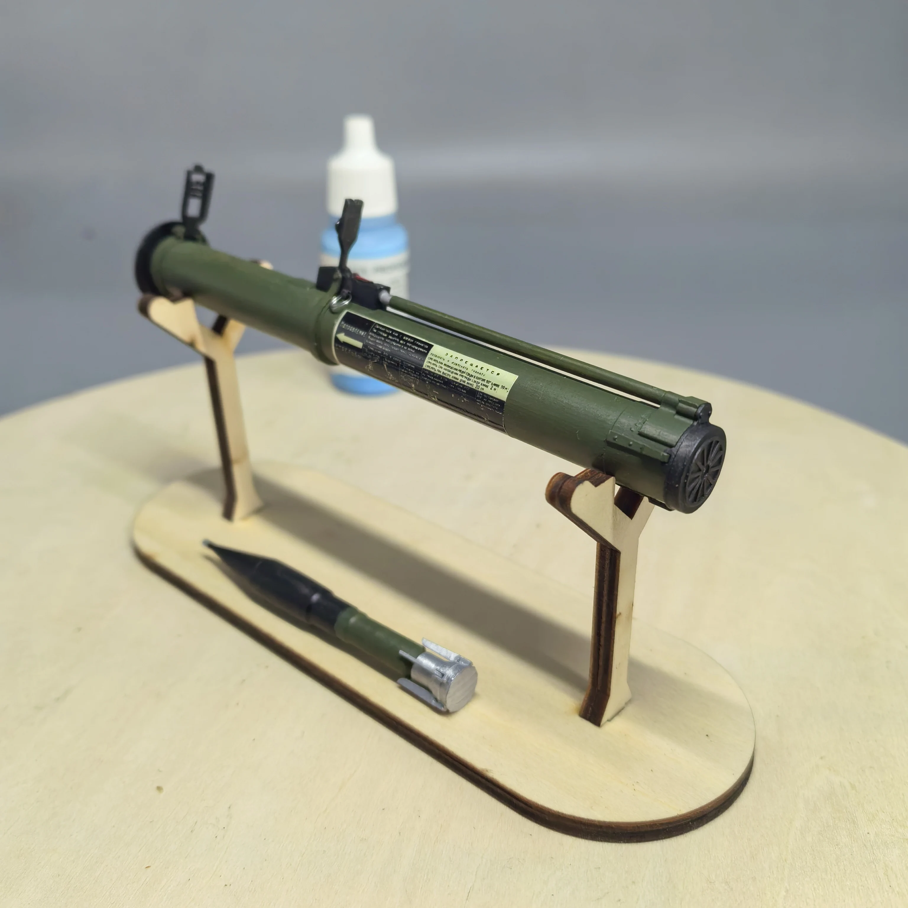 1/6 مقياس العمل العسكري الشكل ملحق RPG-26 Aglen المتاح قاذفة الصواريخ ثلاثية الأبعاد مطبوعة مصغرة لعبة مجسمة بندقية #6