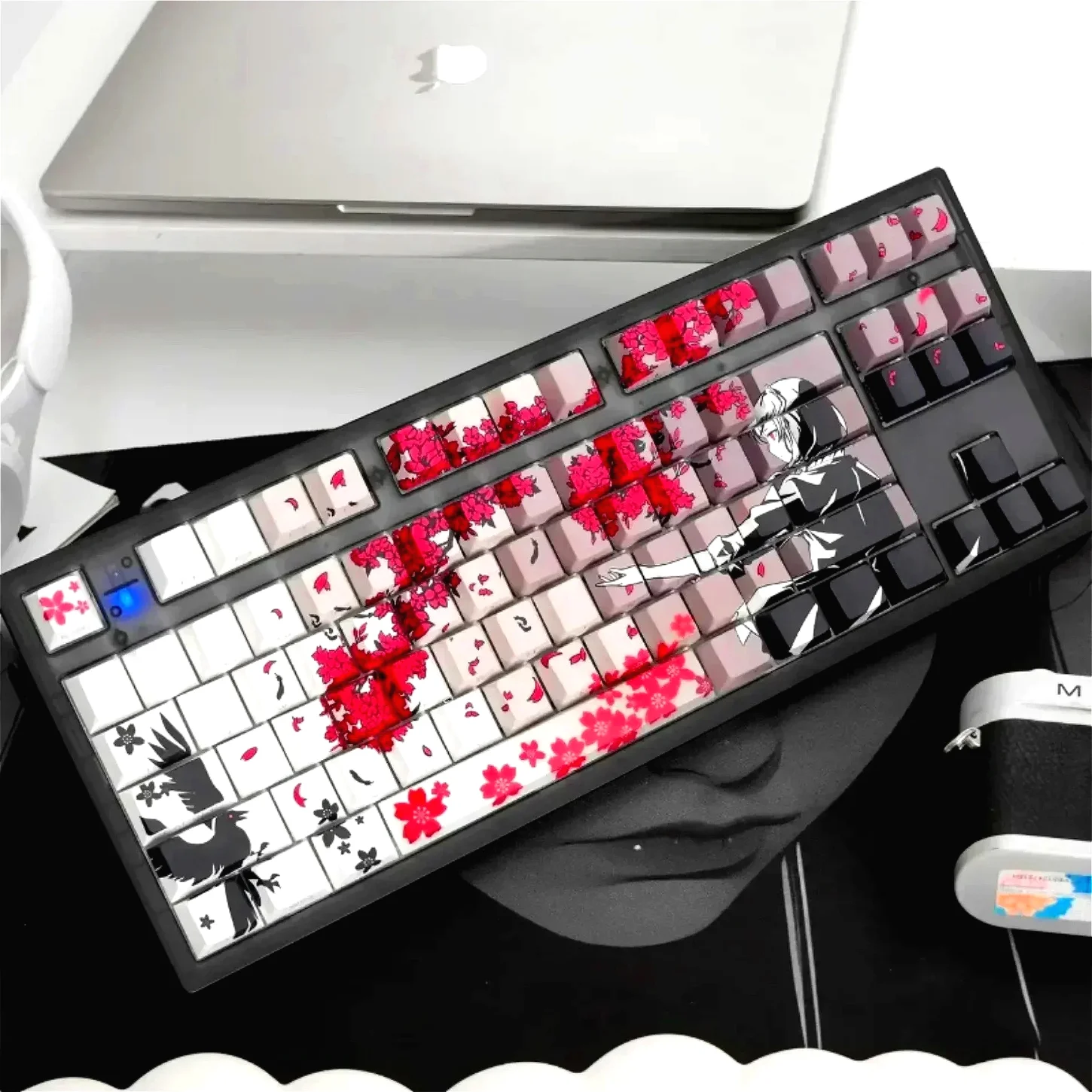 

Sakura Raven Keycaps Sakura Side Engraved Translucent PBT Thermal Sublimation 130 Keys for MX Switch Gaming Mechanical Keyboards
