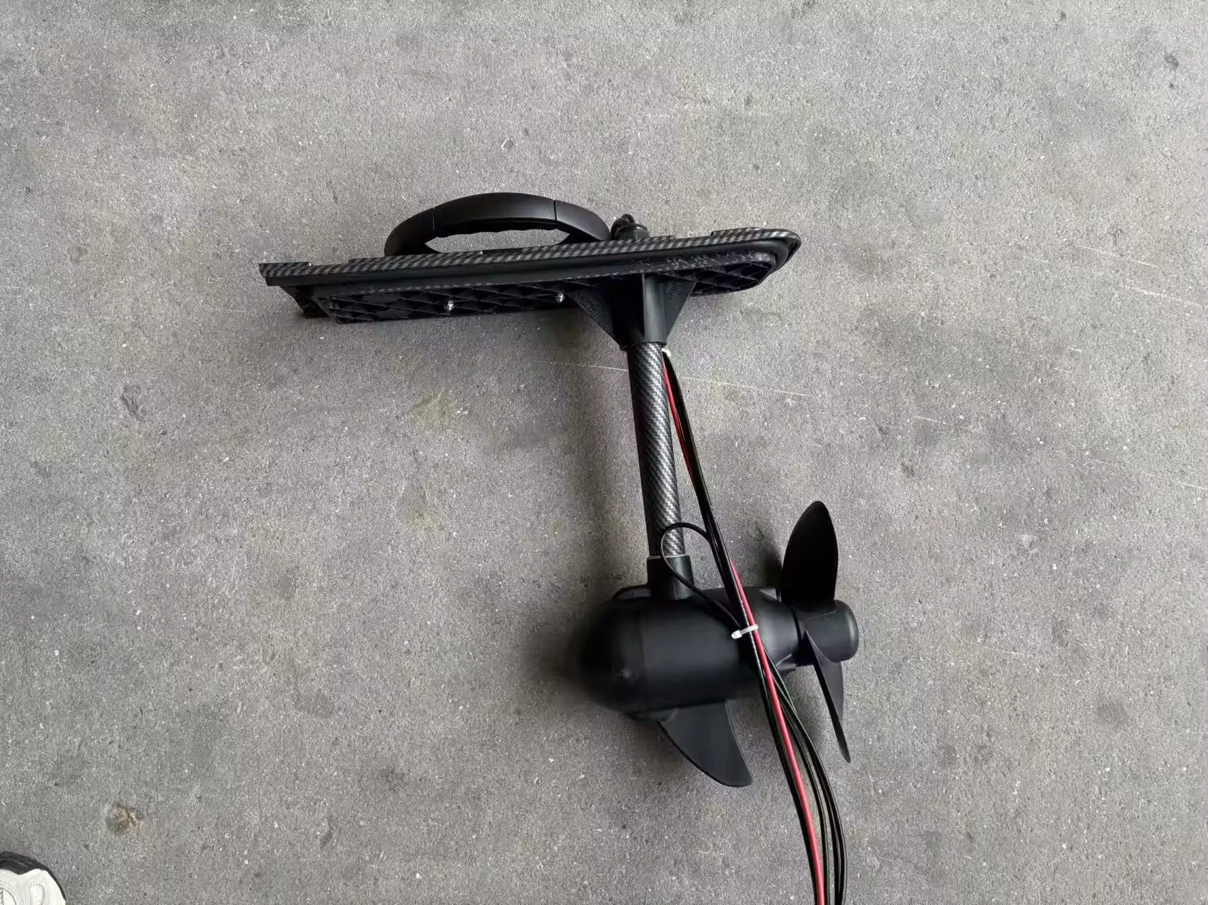 Hot Wind Hot Sale 46lbs Aluminum Alloy Kayak Motor High Speed Electric Trolling Motor Pedal Drive for Diver Ocean Waters Outdoor