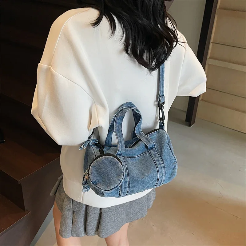 

New Denim Solid Color Zipper Casual Crossbody Bags Simple Large Capacity Shoulder Bags 2026 High Quality Sweet Bags for Women