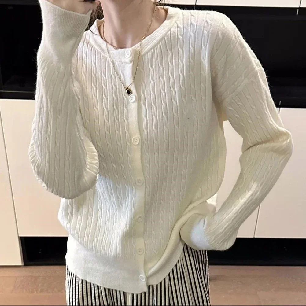 

Casual Cardigan Long Sleeve Sweater Vacation And Holiday Use Brand New Condition For Daily Wear Polyester Fabric