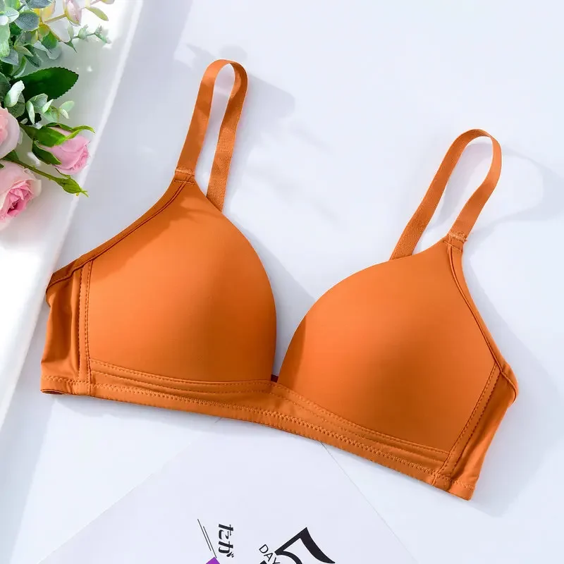 2023 Women Bra Soft Wireless Bras Women Sexy Lingerie Fashion Adjusted Push Up Seamless Bralette Female A B Cup Underwear