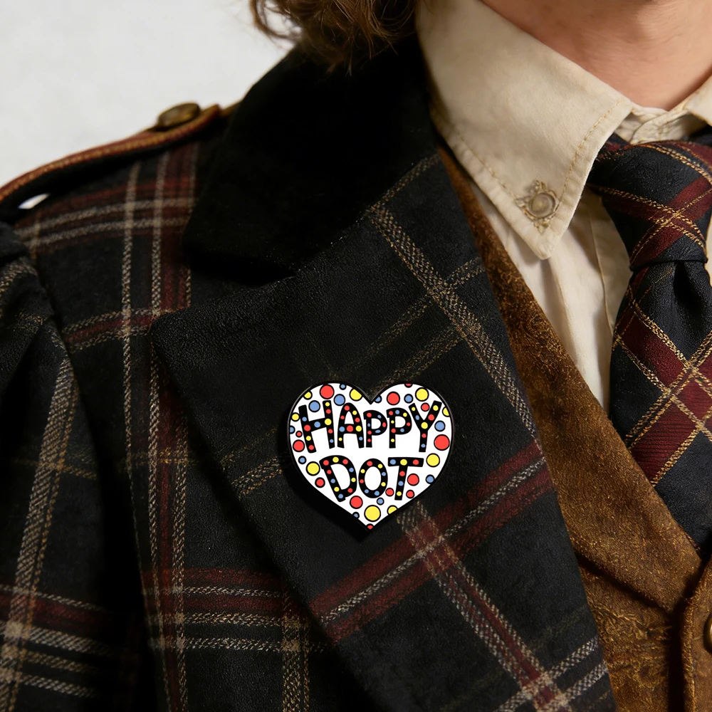 Happy Dot Herz Emaille-Pin Bunte Polka-Brosche Niedliche Lustige Anstecknadel aus der Singapur-Online-Umfrage-Gemeinschaft Geschenk für Dot-Day-Liebhaber – Detail 6