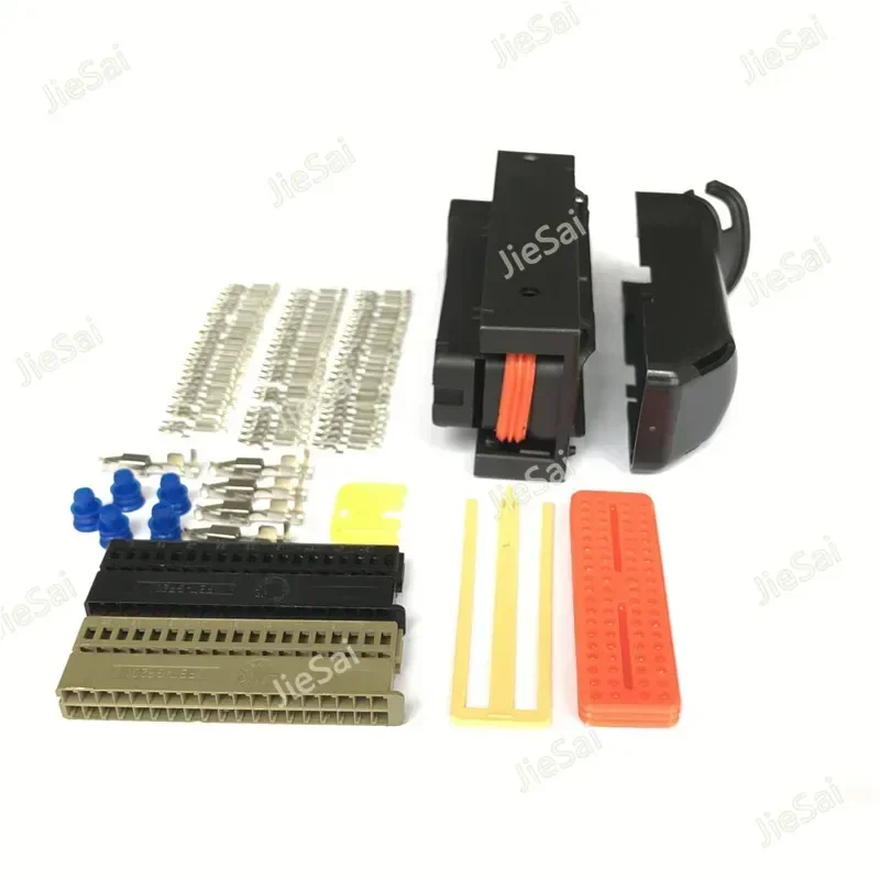 81 Pin ECU Automotive Connector Electrical Wiring Auto Plug For Hyundai Elantra 9-368290-1