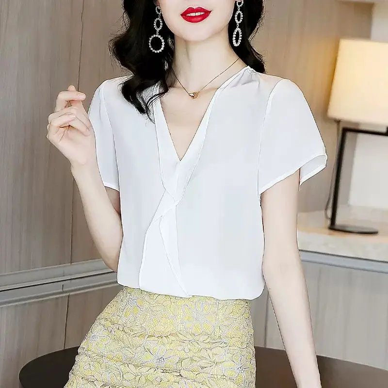 

Chiffon Blouse Women's Short Sleeve V-neck Temperament Summer New Fashion Loose Chic Ruffle Top