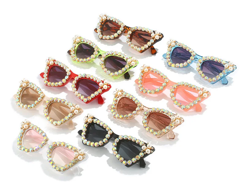Glänzende Diamanten Cat Eye Sonnenbrille Frauen Luxus Perle Trends Punk Sonnenbrille weibliche Schatten UV400 Gradient Strass Brille – Detail 3