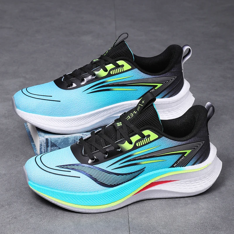 

New casual sports shoes comfortable fashion non slip breathable unisex wear-resistant four season thick soles outdoor sneakers