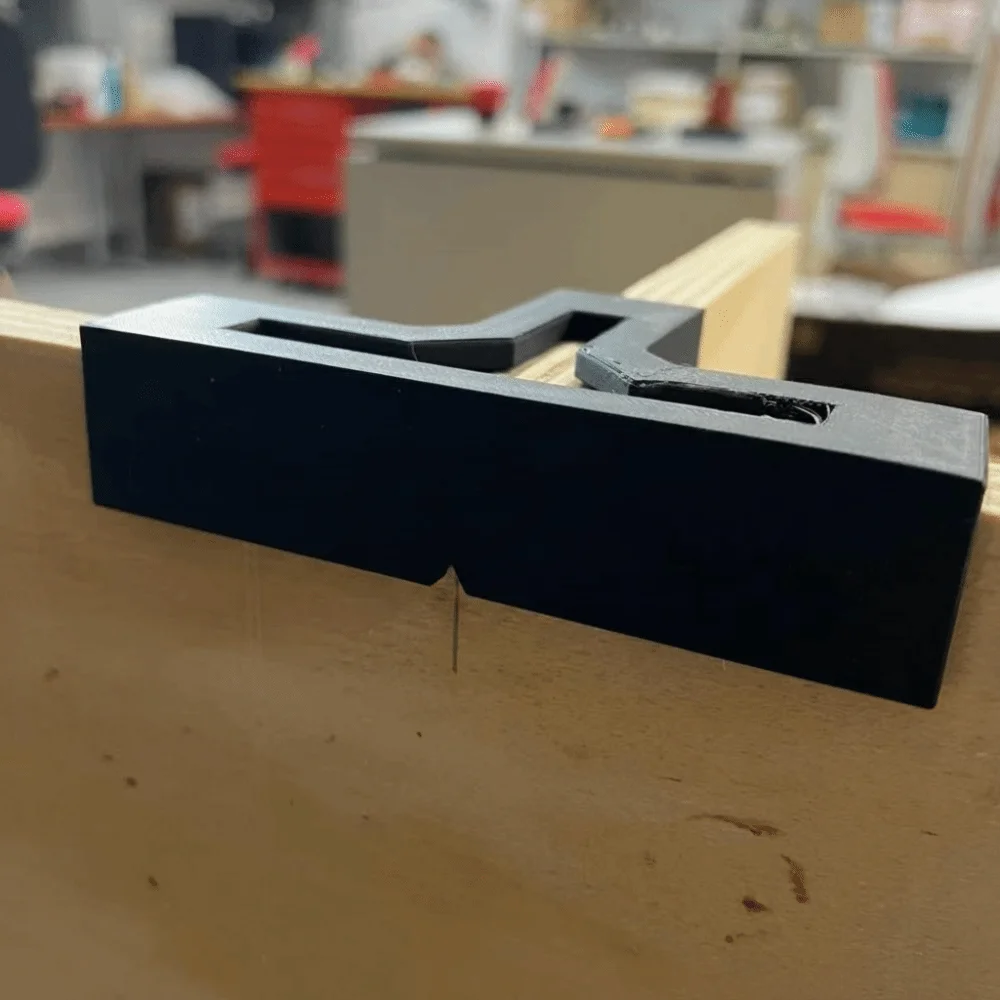Thickened Wooden T-Shaped Bracket Durable Tool-Free Right Angle Bracket Easy Install Quick Installation Reinforced Cabinet